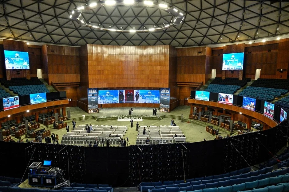 Số tài sản bị đóng băng 100 tỉ USD của Tehran nổi lên giữa đàm phán Mỹ-Iran Số tài sản bị đóng băng 100 tỉ USD của Tehran nổi lên giữa đàm phán Mỹ-Iran