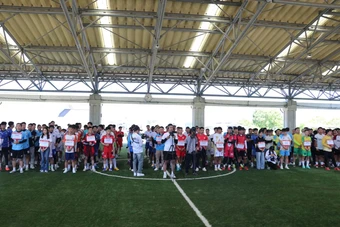 Sôi nổi giải bóng đá người Việt tại Nhật Bản mừng sinh nhật Bác