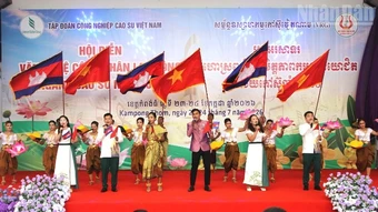 Sôi nổi hội diễn văn nghệ ngành cao-su tại Campuchia