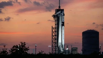 SpaceX giành hợp đồng hàng tỷ USD với Lực lượng Không gian Mỹ