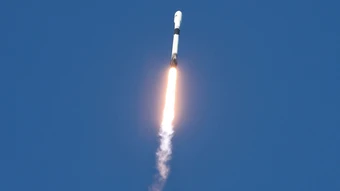 SpaceX vẫn lỗ dù doanh thu tăng gấp đôi