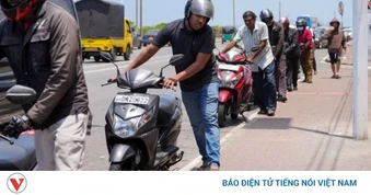Sri Lanka tăng giá nhiên liệu thêm 25%