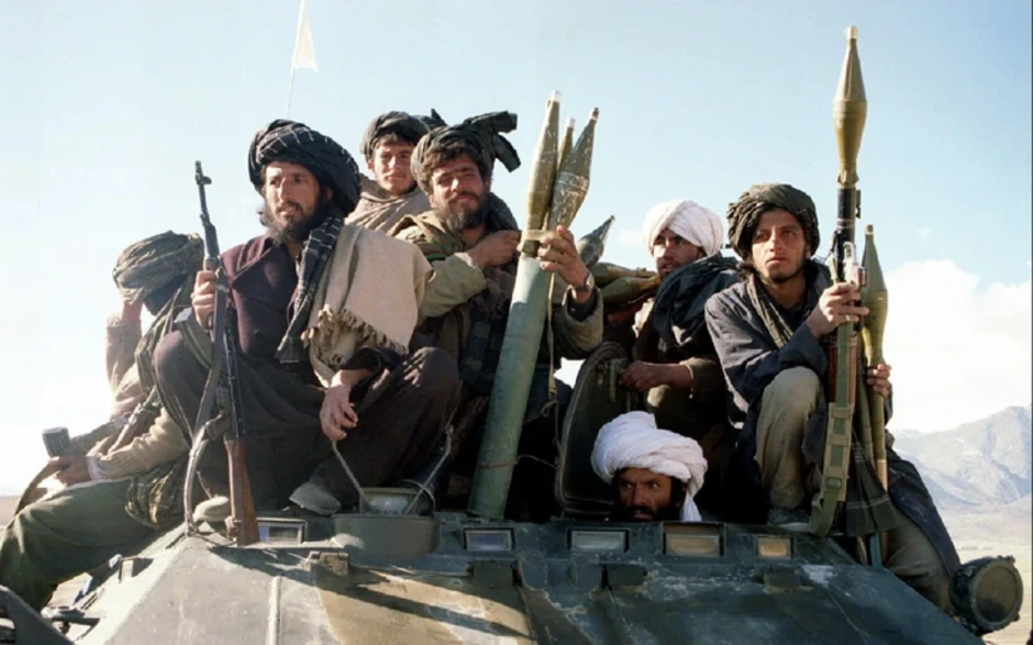 Taliban tuyên bố sẵn sàng đàm phán sau khi Pakistan ném bom vào Kabul Taliban tuyên bố sẵn sàng đàm phán sau khi Pakistan ném bom vào Kabul