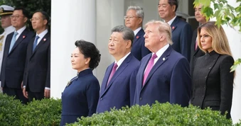 Tập Cận Bình và Donald Trump gặp nhau tại Nhà Trắng , thúc đẩy quan hệ Trung - Mỹ