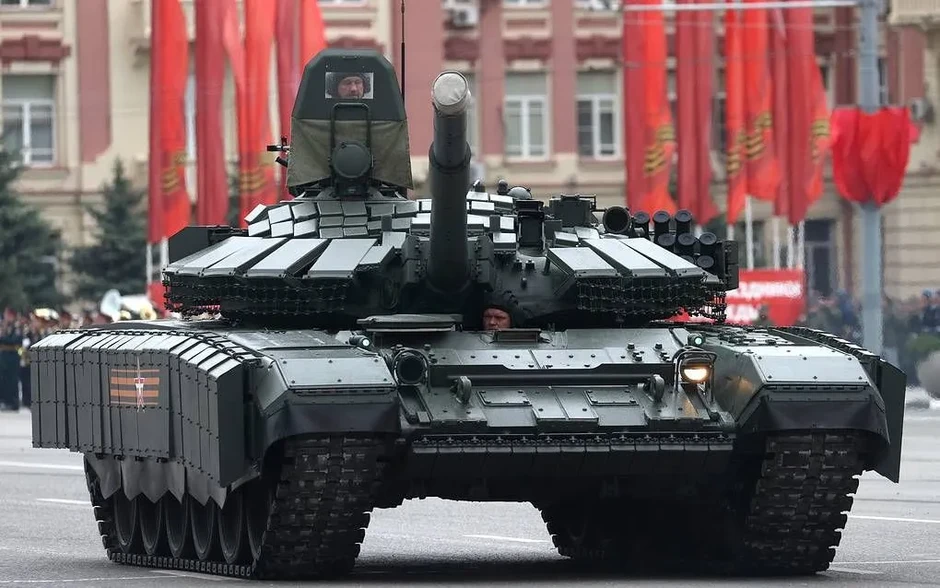 Tạp chí Mỹ xếp T-72 của Nga đứng đầu danh sách "Xe tăng mạnh nhất thế giới" Tạp chí Mỹ xếp T-72 của Nga đứng đầu danh sách "Xe tăng mạnh nhất thế giới"
