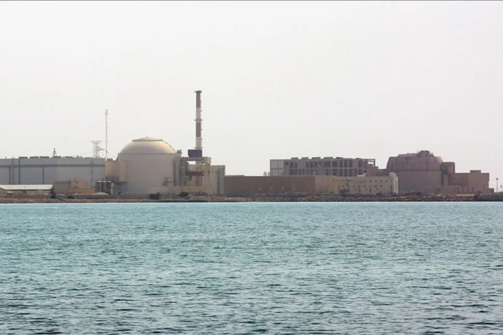 Tập đoàn hạt nhân Nga sơ tán nhân viên, nhanh chóng rời nhà máy điện Bushehr của Iran Tập đoàn hạt nhân Nga sơ tán nhân viên, nhanh chóng rời nhà máy điện Bushehr của Iran