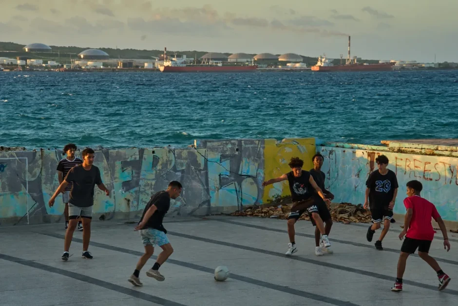 Tàu chở dầu Nga cập cảng Cuba giữa khủng hoảng năng lượng kéo dài Tàu chở dầu Nga cập cảng Cuba giữa khủng hoảng năng lượng kéo dài