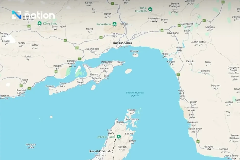 Tàu chở dầu Thái Lan đi qua eo biển Hormuz an toàn Tàu chở dầu Thái Lan đi qua eo biển Hormuz an toàn