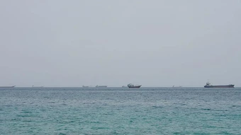 Tàu chở dầu UAE bị tấn công ở eo biển Hormuz