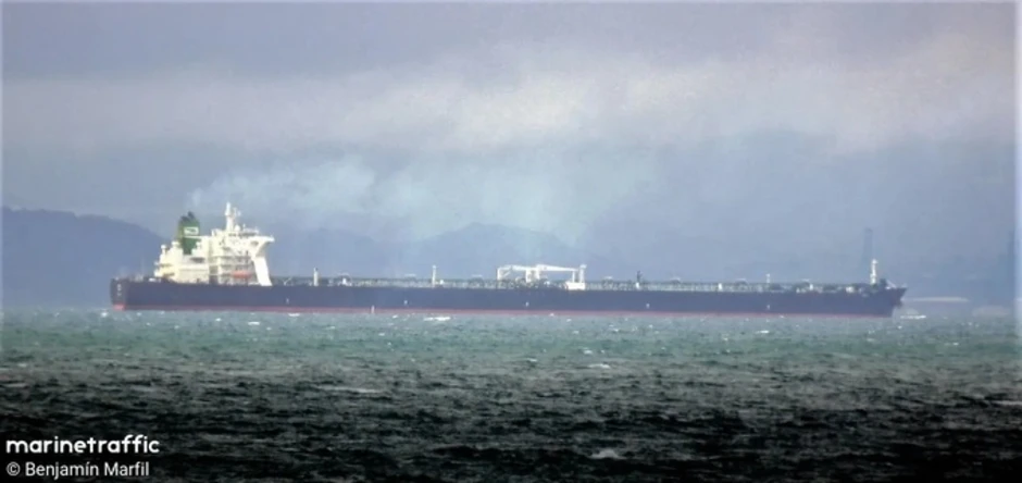 Tàu dầu Iran rời khu vực bị Mỹ phong tỏa Tàu dầu Iran rời khu vực bị Mỹ phong tỏa