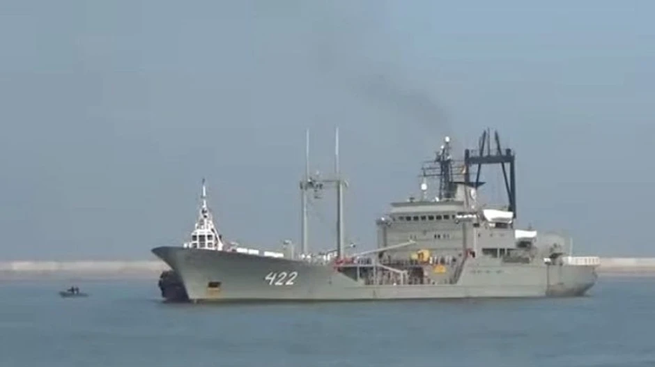 Tàu hải quân Iran xin nương náu ở Sri Lanka Tàu hải quân Iran xin nương náu ở Sri Lanka