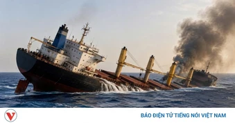 Tàu hàng Ấn Độ bị chìm tại Biển Đỏ