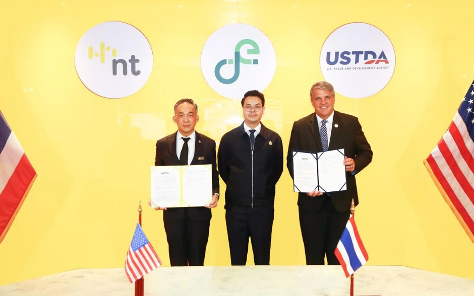 Tàu ngầm hạt nhân USS Connecticut chưa thể hoạt động sau vụ tai nạn ở Biển Đông Tàu ngầm hạt nhân USS Connecticut chưa thể hoạt động sau vụ tai nạn ở Biển Đông