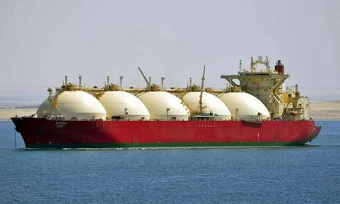 Tàu Nhật Bản đầu tiên đi qua Hormuz từ khi chiến sự bùng phát