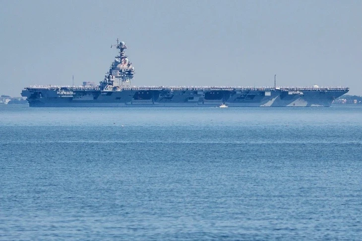 Tàu sân bay lớn nhất thế giới USS Gerald R. Ford của Mỹ lên đường về nước Tàu sân bay lớn nhất thế giới USS Gerald R. Ford của Mỹ lên đường về nước