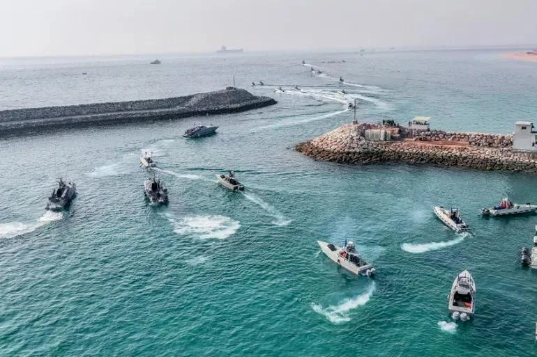 Tehran thu giữ tàu chở dầu của chính Iran trên Vịnh Oman Tehran thu giữ tàu chở dầu của chính Iran trên Vịnh Oman