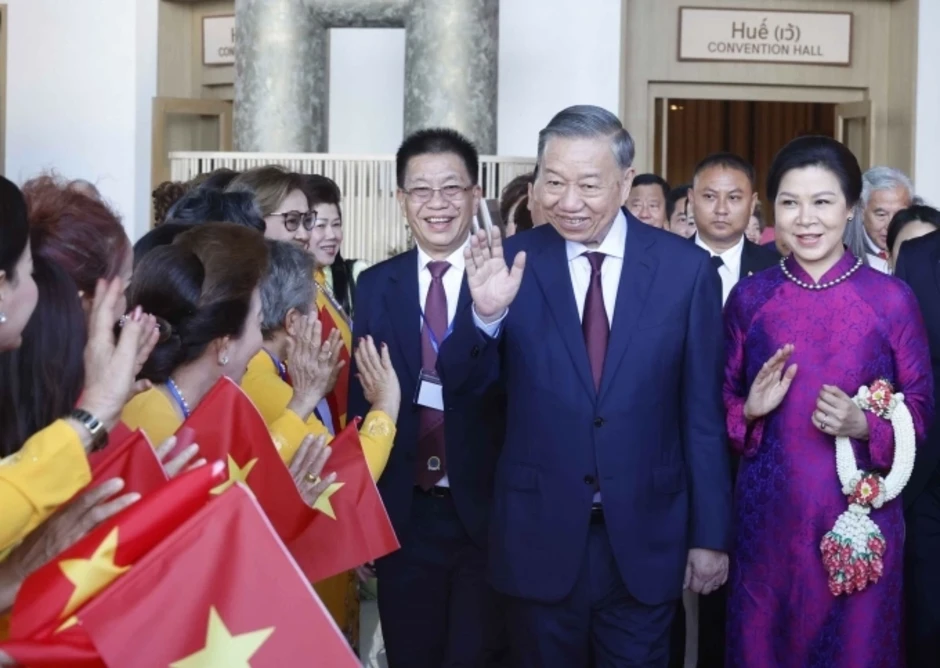 Thái Lan bắn 21 loạt đại bác đón Tổng Bí thư, Chủ tịch nước Tô Lâm tại sân bay