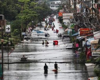 Thái Lan chìm trong lũ: 1,7 triệu người bị ảnh hưởng, 8 người thiệt mạng