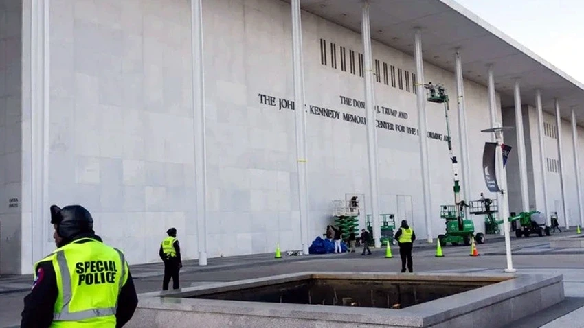 Thẩm phán Mỹ ra lệnh xóa tên ông Trump khỏi Trung tâm Kennedy ở Washington