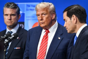 Thỏa thuận ngừng bắn với Iran đẩy ông Trump vào thế khó trước bầu cử giữa nhiệm kỳ
