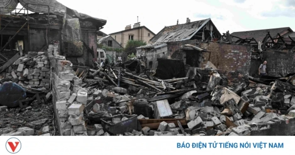 Thời sự quốc tế sáng 11/7: Nga dội hỏa lực, phá hủy kho đạn Ukraine Thời sự quốc tế sáng 11/7: Nga dội hỏa lực, phá hủy kho đạn Ukraine