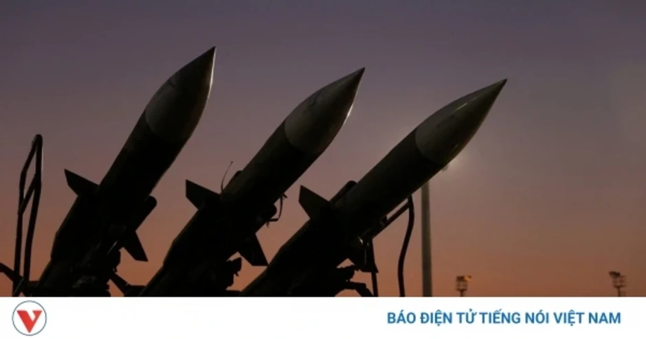 Thời sự quốc tế sáng 30/5: Iran chuẩn bị dàn tên lửa quy mô để đối đầu với Mỹ Thời sự quốc tế sáng 30/5: Iran chuẩn bị dàn tên lửa quy mô để đối đầu với Mỹ