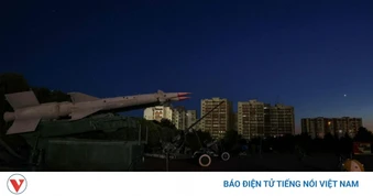 Thời sự quốc tế sáng 5/8: Nga bắn sập cầu, cắt đứt mạch tiếp vận của Ukraine