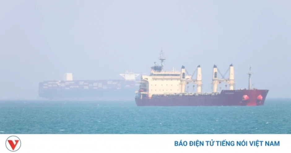 Thời sự quốc tế trưa 31/5: Mỹ phóng tên lửa vô hiệu hóa tàu hàng hướng tới Iran