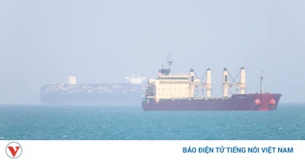 Thời sự quốc tế trưa 31/5: Mỹ phóng tên lửa vô hiệu hóa tàu hàng hướng tới Iran