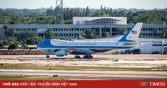 Thống đốc bang Florida (Mỹ) ký luật đặt tên Tổng thống Trump cho sân bay