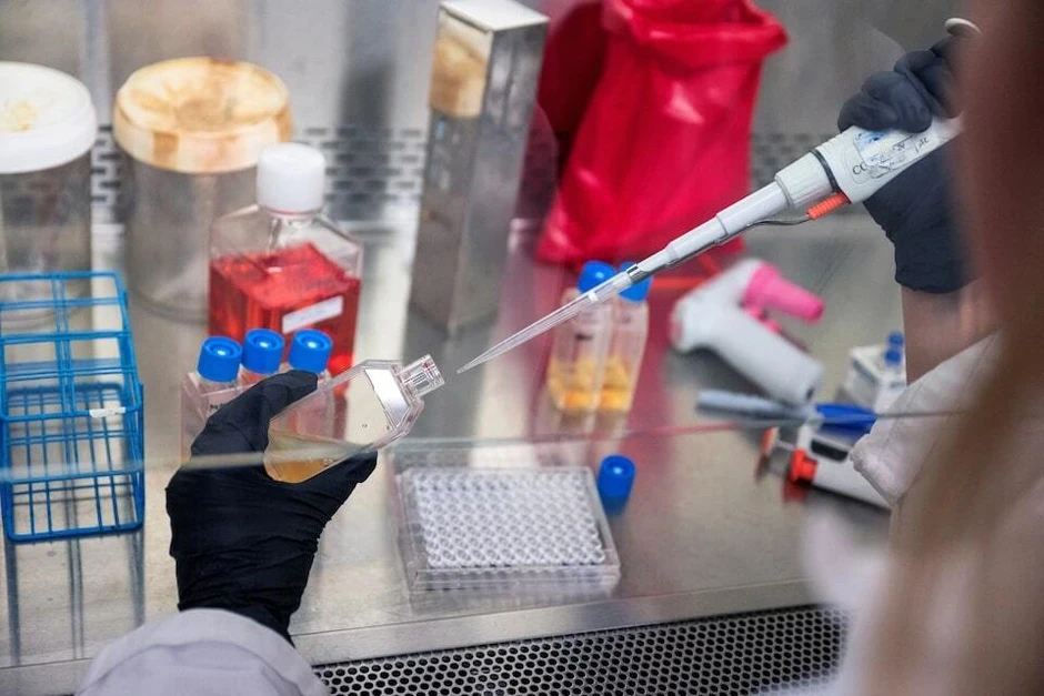 Thử nghiệm vaccine ngăn ung thư đại trực tràng từ giai đoạn đầu tại Mỹ Thử nghiệm vaccine ngăn ung thư đại trực tràng từ giai đoạn đầu tại Mỹ