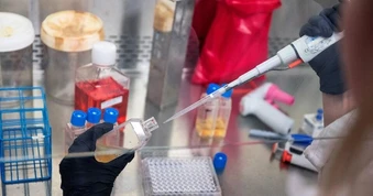 Thử nghiệm vaccine ngăn ung thư đại trực tràng từ giai đoạn đầu tại Mỹ