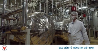 Thứ trưởng Ngoại giao Iran: Tehran sẽ không giao nộp urani cho Mỹ