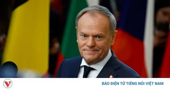 Thủ tướng Ba Lan Tusk cảnh báo “Polexit” là một mối đe dọa