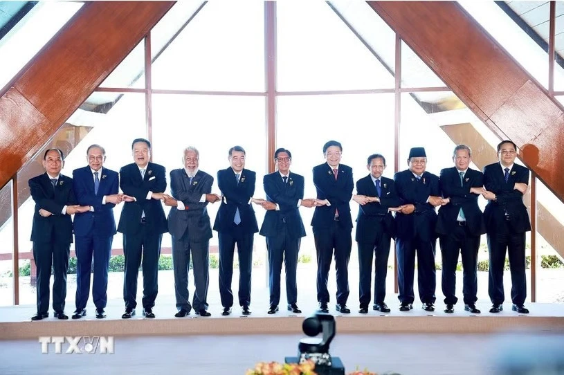 Thủ tướng Lê Minh Hưng: ASEAN không thể chỉ thích ứng với thay đổi mà phải đi trước, dẫn dắt Thủ tướng Lê Minh Hưng: ASEAN không thể chỉ thích ứng với thay đổi mà phải đi trước, dẫn dắt