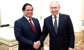 Thủ tướng Phạm Minh Chính hội kiến Tổng thống Putin