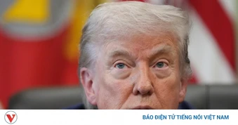 Thuế quan mới của Tổng thống Donald Trump đối mặt thách thức pháp lý đầu tiên