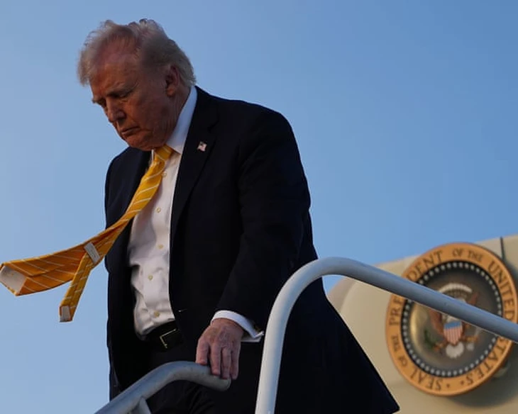 Tỉ lệ người Mỹ không ủng hộ ông Trump chạm mức cao kỷ lục Tỉ lệ người Mỹ không ủng hộ ông Trump chạm mức cao kỷ lục