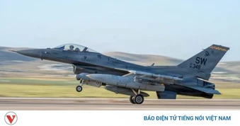 Tiêm kích F-16 Mỹ hạ cánh khẩn cấp tại Saudi Arabia