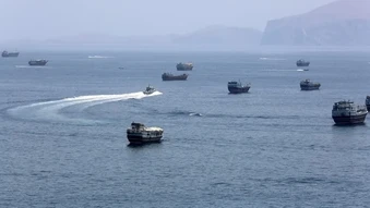 Tìm kiếm thỏa thuận về Eo biển Hormuz
