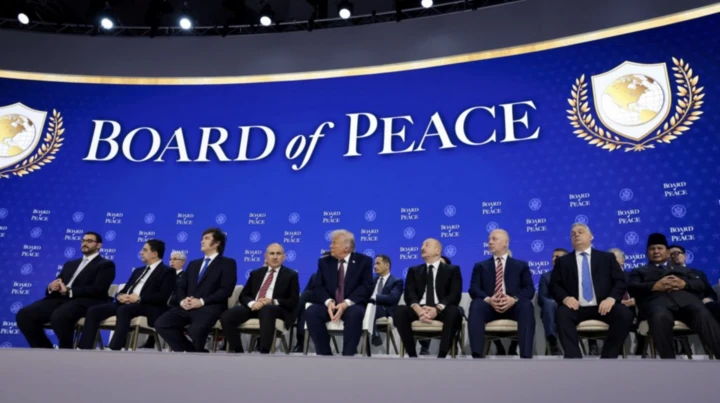 Tin nóng thế giới hôm nay 15/10: Ukraine 'bị phản bội', Israel cản kế hoạch Gaza Tin nóng thế giới hôm nay 15/10: Ukraine 'bị phản bội', Israel cản kế hoạch Gaza