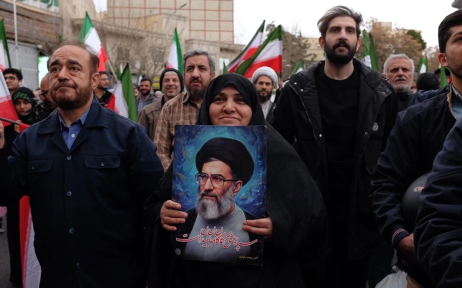 Tin tức thế giới 1-3: Họp khẩn của LHQ về Iran đầy căng thẳng; Ông Biden chỉ trích ông Trump Tin tức thế giới 1-3: Họp khẩn của LHQ về Iran đầy căng thẳng; Ông Biden chỉ trích ông Trump