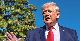 Tin tức thế giới 14-6: Ông Trump nói Mỹ sẽ ký thỏa thuận với Iran hôm nay; Iran tham vấn Trung Quốc
