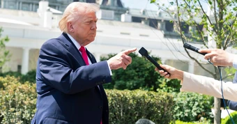 Tin tức thế giới 17-4: Ông Trump nói thỏa thuận với Iran 'rất gần'; Mỹ duy trì phong tỏa cảng Iran
