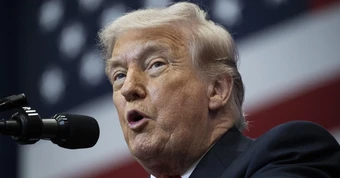 Tin tức thế giới 2-5: Ông Trump dọa đánh Iran tan tành; Mỹ sẽ rút 5.000 binh sĩ khỏi Đức