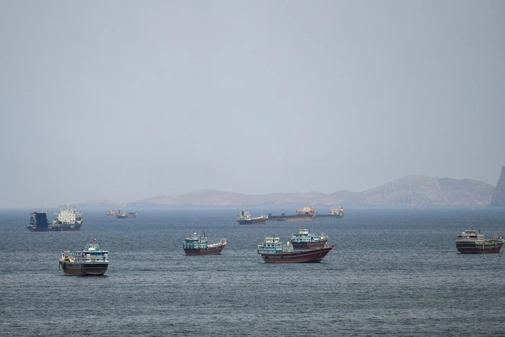 Tin tức thế giới 23-4: Thứ trưởng gốc Việt nắm Bộ Hải quân Mỹ; Iran không mở eo biển Hormuz Tin tức thế giới 23-4: Thứ trưởng gốc Việt nắm Bộ Hải quân Mỹ; Iran không mở eo biển Hormuz