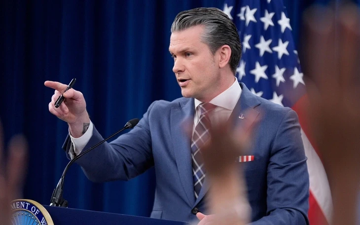 Tin tức thế giới 4-4: Ông Trump xác nhận tiêm kích Mỹ bị Iran bắn rơi; Tàu Pháp, Nhật qua eo Hormuz Tin tức thế giới 4-4: Ông Trump xác nhận tiêm kích Mỹ bị Iran bắn rơi; Tàu Pháp, Nhật qua eo Hormuz