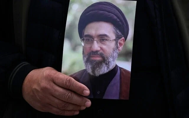 Tình báo Mỹ, Israel tìm manh mối về tình trạng của Lãnh tụ Tối cao Iran
