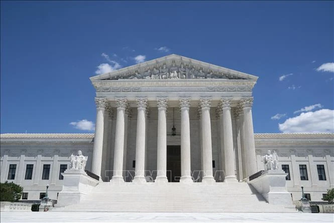 Tòa án Tối cao Mỹ cho phép bang Alabama áp dụng bản đồ bầu cử mới Tòa án Tối cao Mỹ cho phép bang Alabama áp dụng bản đồ bầu cử mới