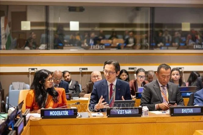 Tọa đàm kỷ niệm Ngày Vesak LHQ 2026: Phát huy giá trị Phật giáo vì hòa bình và hợp tác toàn cầu Tọa đàm kỷ niệm Ngày Vesak LHQ 2026: Phát huy giá trị Phật giáo vì hòa bình và hợp tác toàn cầu